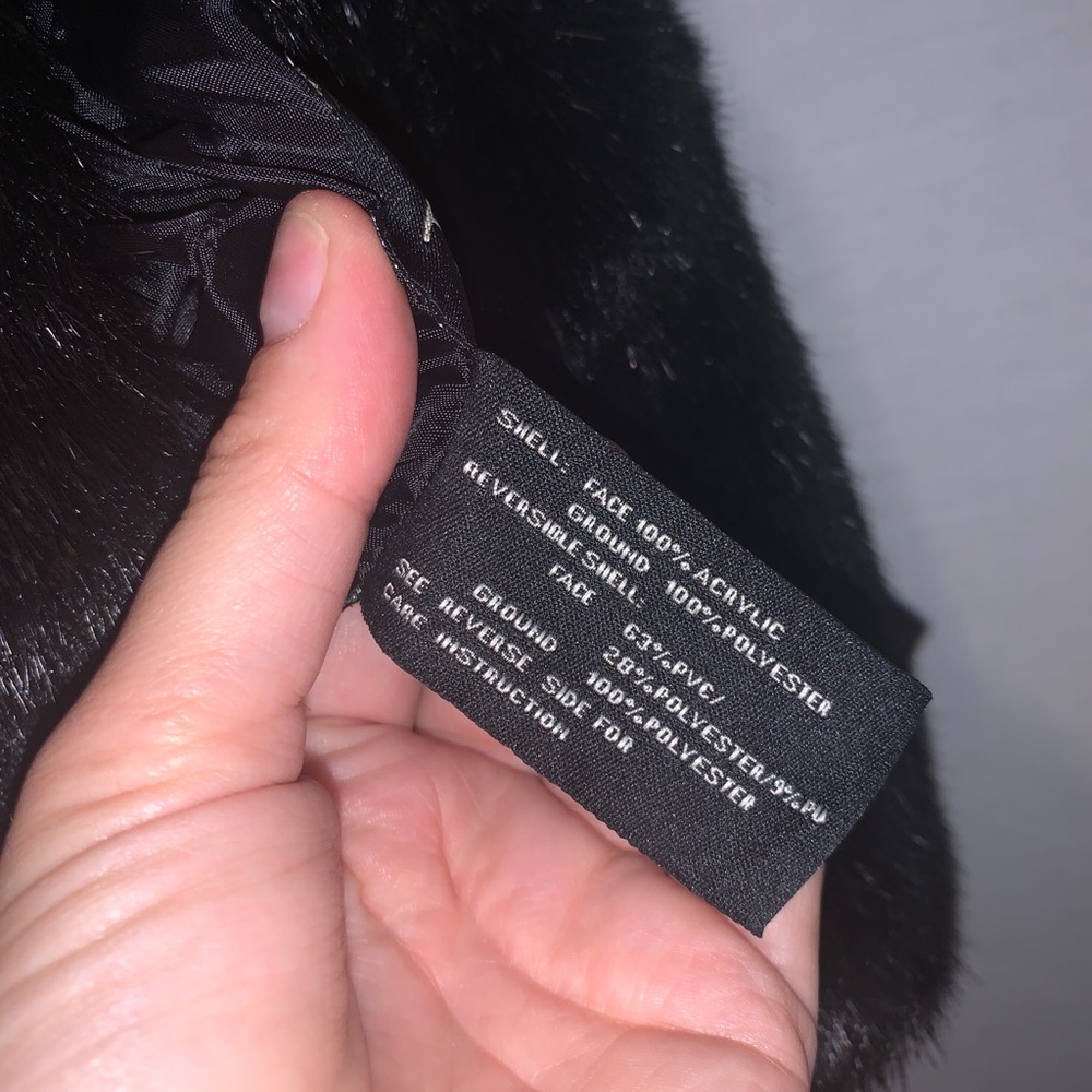 Fuda Studio Reversible Shell - Picture 3 of 4